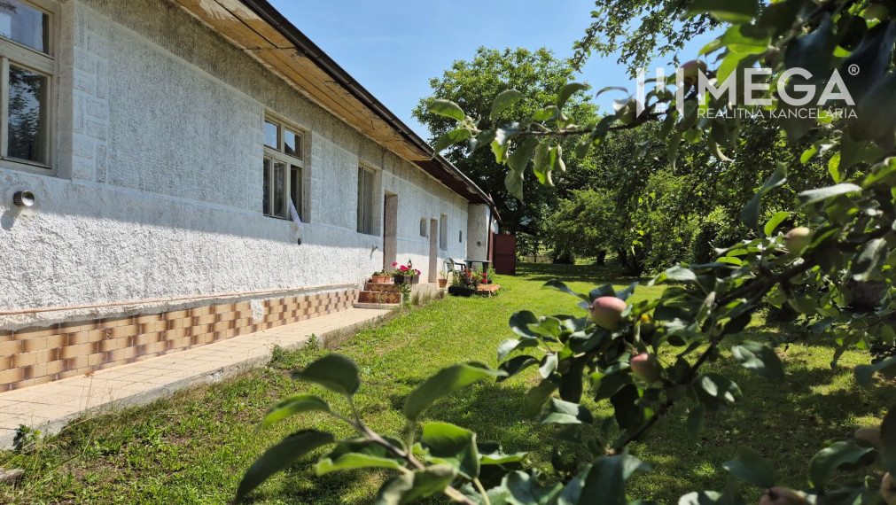 PREDANÉ-PREDAJ RODINNÉHO DOMU v OBCI JABLOŇ