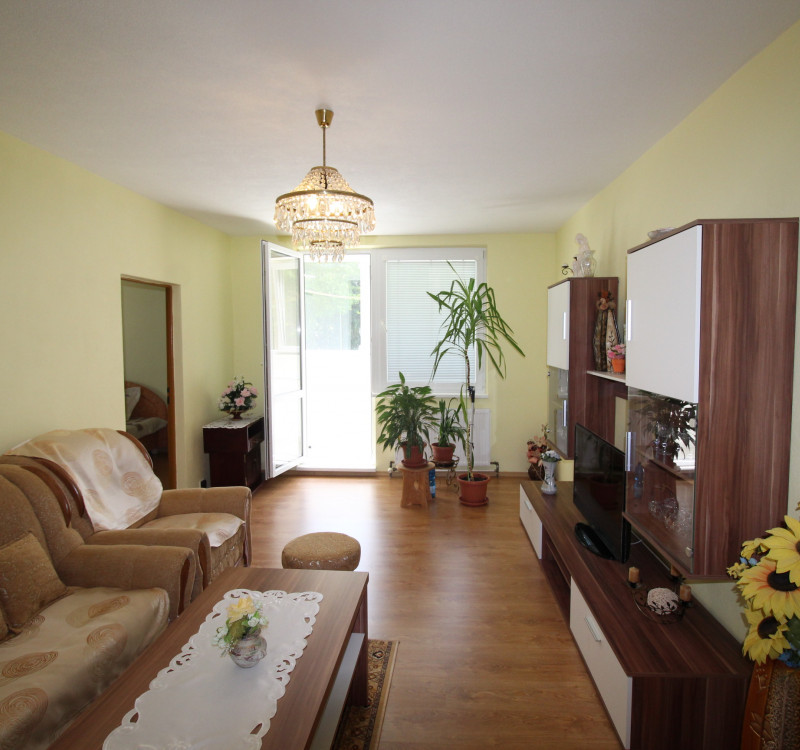 Na predaj 2 izbový byt s balkónom v meste Humenné