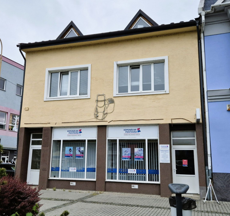 PRENÁJOM OBCHODNÉHO PRIESTORU V CENTRE MESTA HUMENNÉ